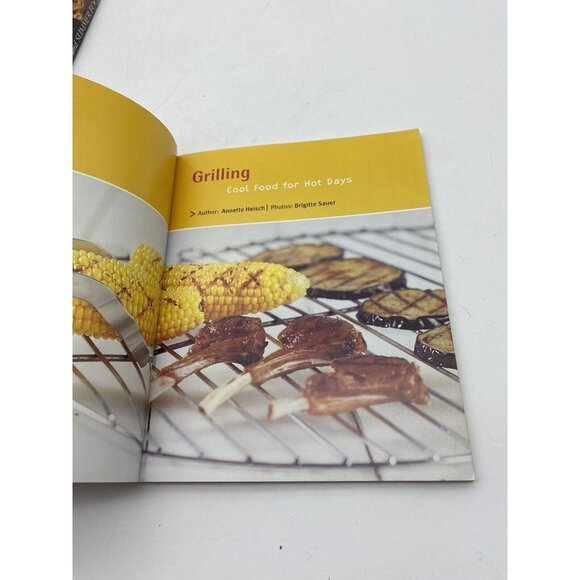 Cookbooks On Barbecue Bbq - Grilling Meat Vegetables Cookbooks - Lot Of 4 HB PB - Picture 8 of 16